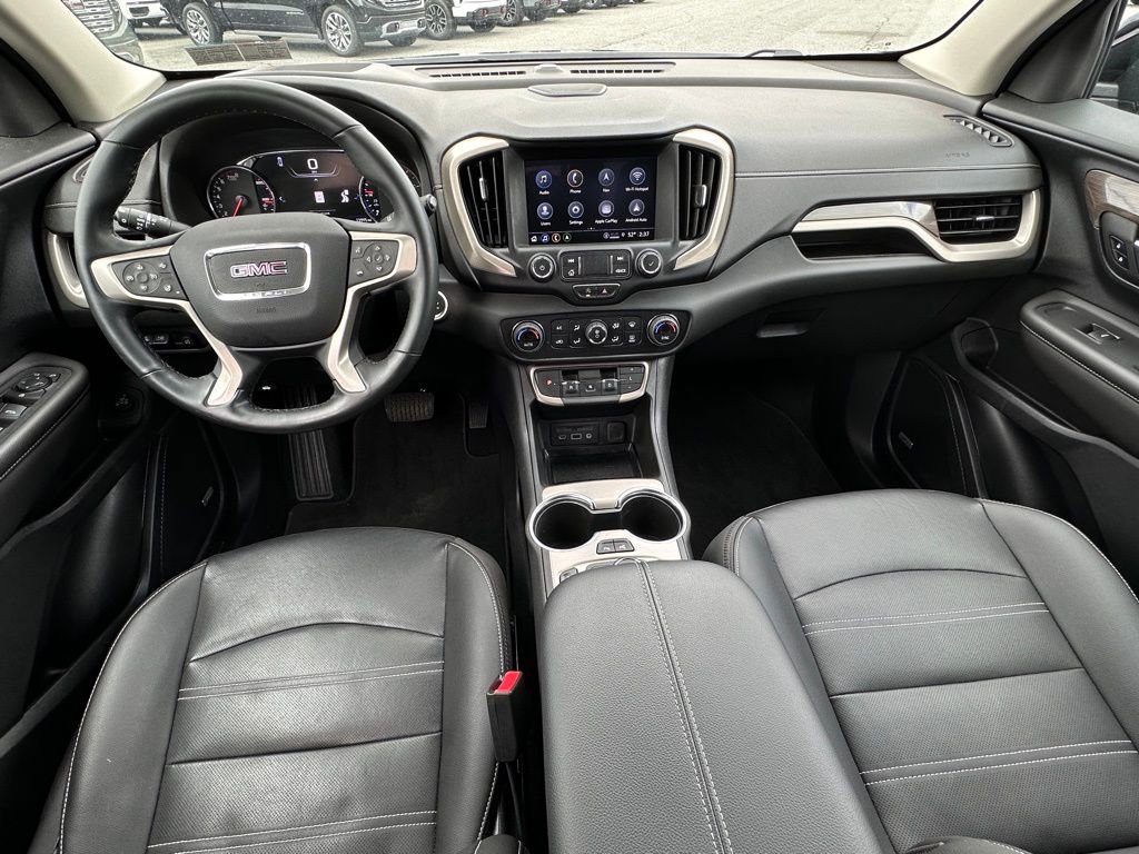 Used 2023 GMC Terrain Denali w/ Denali Premium Package AWD/4WD image 30