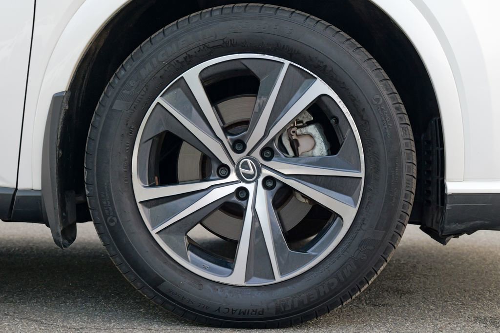 Used 2024 Lexus RX 350 Premium w/ Accessory Package (Z1) AWD/4WD image 12