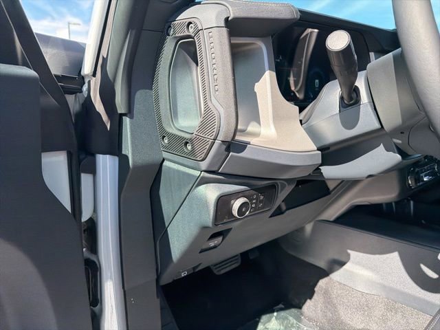New 2026 Ford Bronco Outer Banks w/ Sasquatch Package AWD/4WD image 14