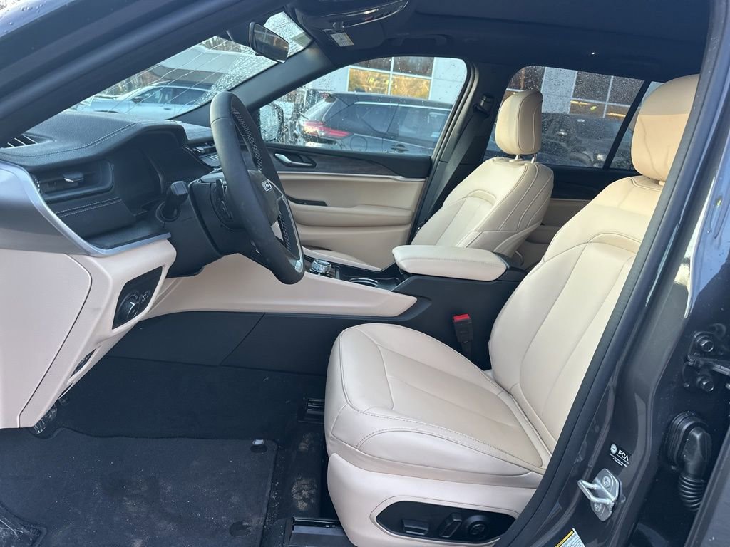 New 2026 Jeep Grand Cherokee Limited image 10