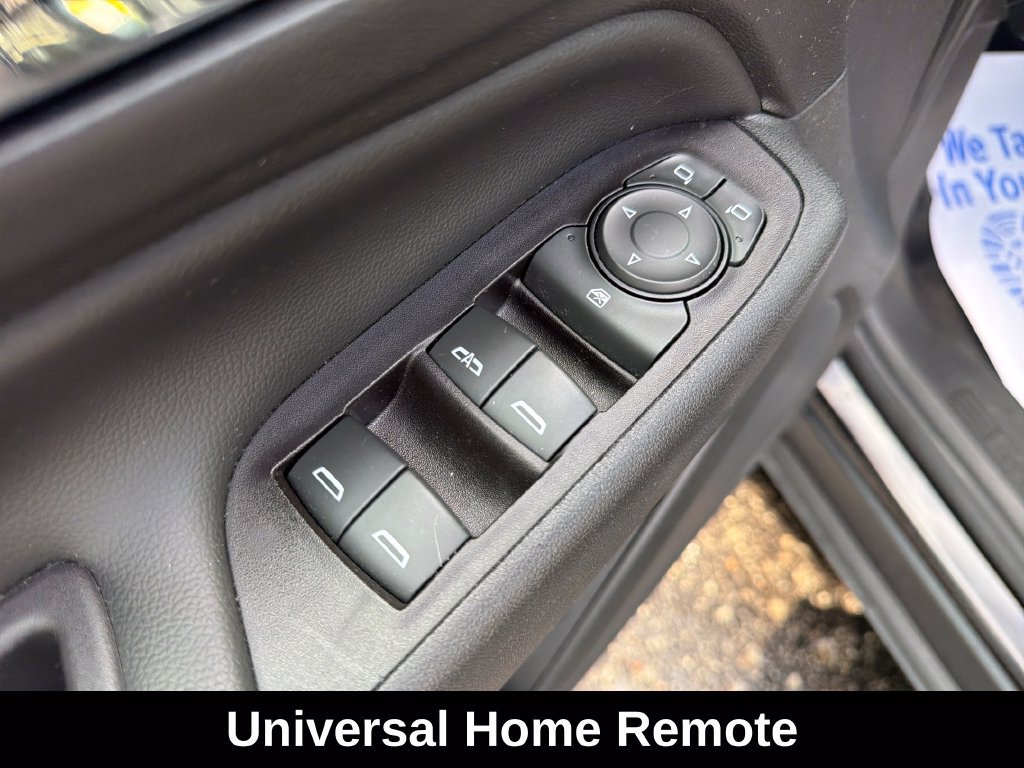 Used 2020 Chevrolet Equinox LT w/ Driver Convenience Package FWD image 14