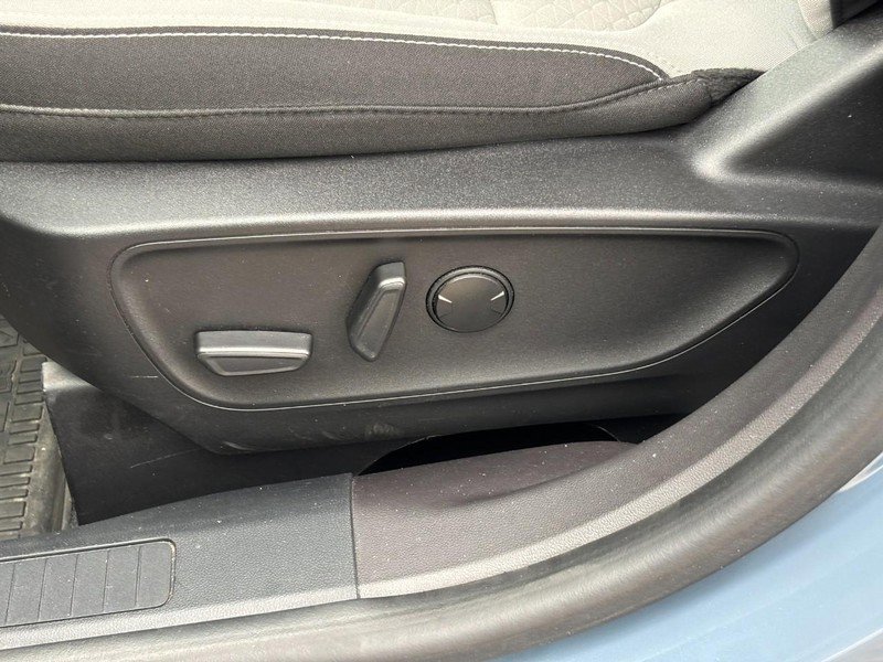 Used 2023 Ford Escape Active w/ Tech Pack #2 AWD/4WD image 26
