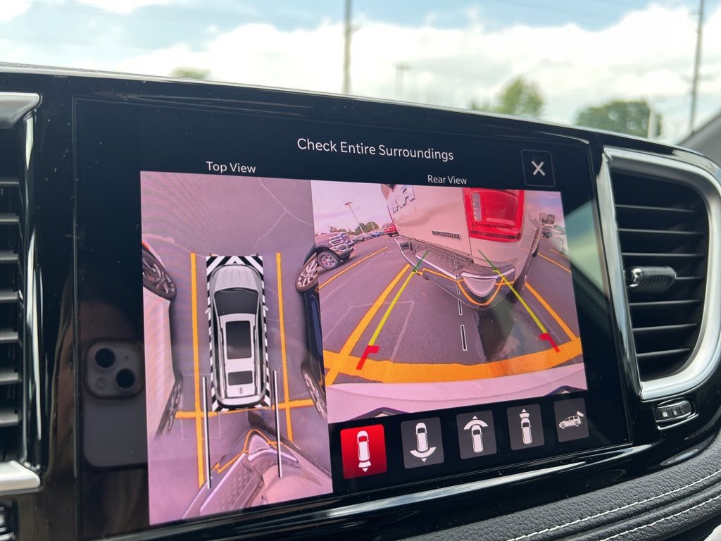 New 2026 Chrysler Pacifica Limited w/ S Appearance Package image 43