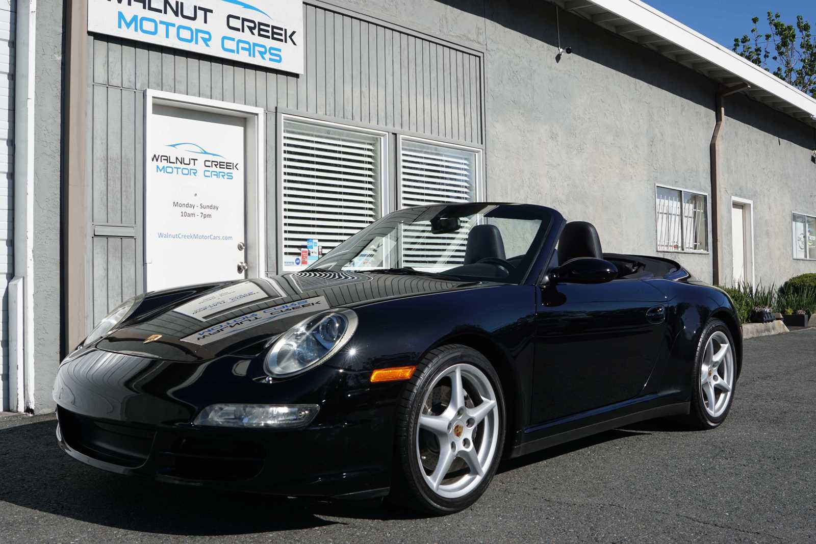 Used 2006 Porsche 911 Carrera 4 image 42