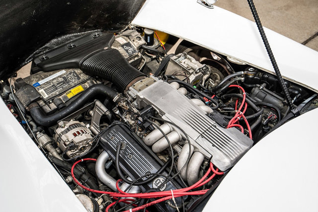 Used 1991 Chevrolet Corvette Coupe image 17