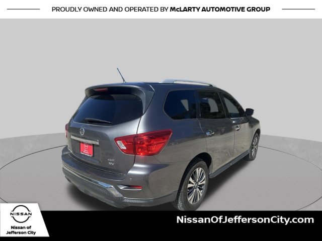 Used 2017 Nissan Pathfinder SV w/ SV Tech Package AWD/4WD image 6