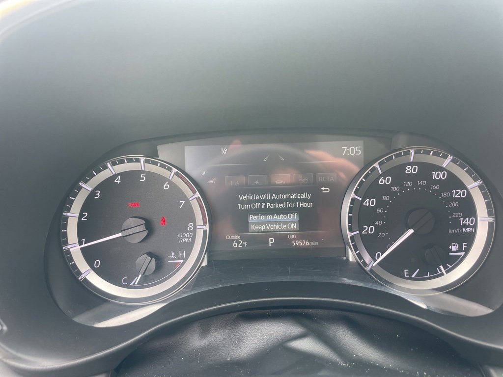 Used 2024 Toyota Highlander XLE image 30