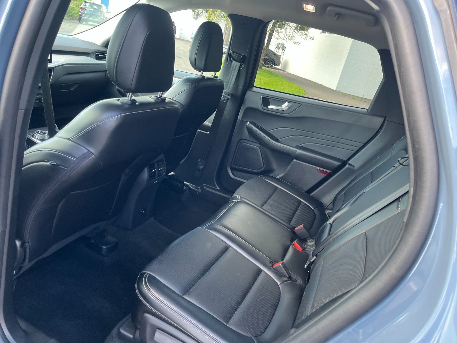 Used 2024 Ford Escape Platinum AWD/4WD image 13