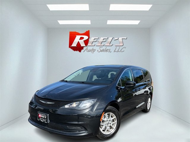 Used 2023 Chrysler Voyager LX
