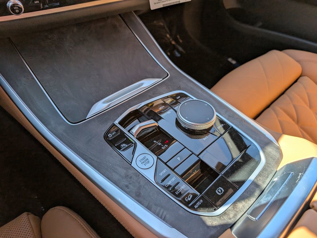 New 2026 BMW X5 xDrive40i w/ Climate Comfort Package image 31