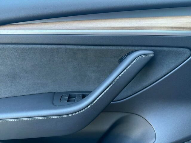 Used 2022 Tesla Model 3 Performance AWD/4WD image 13