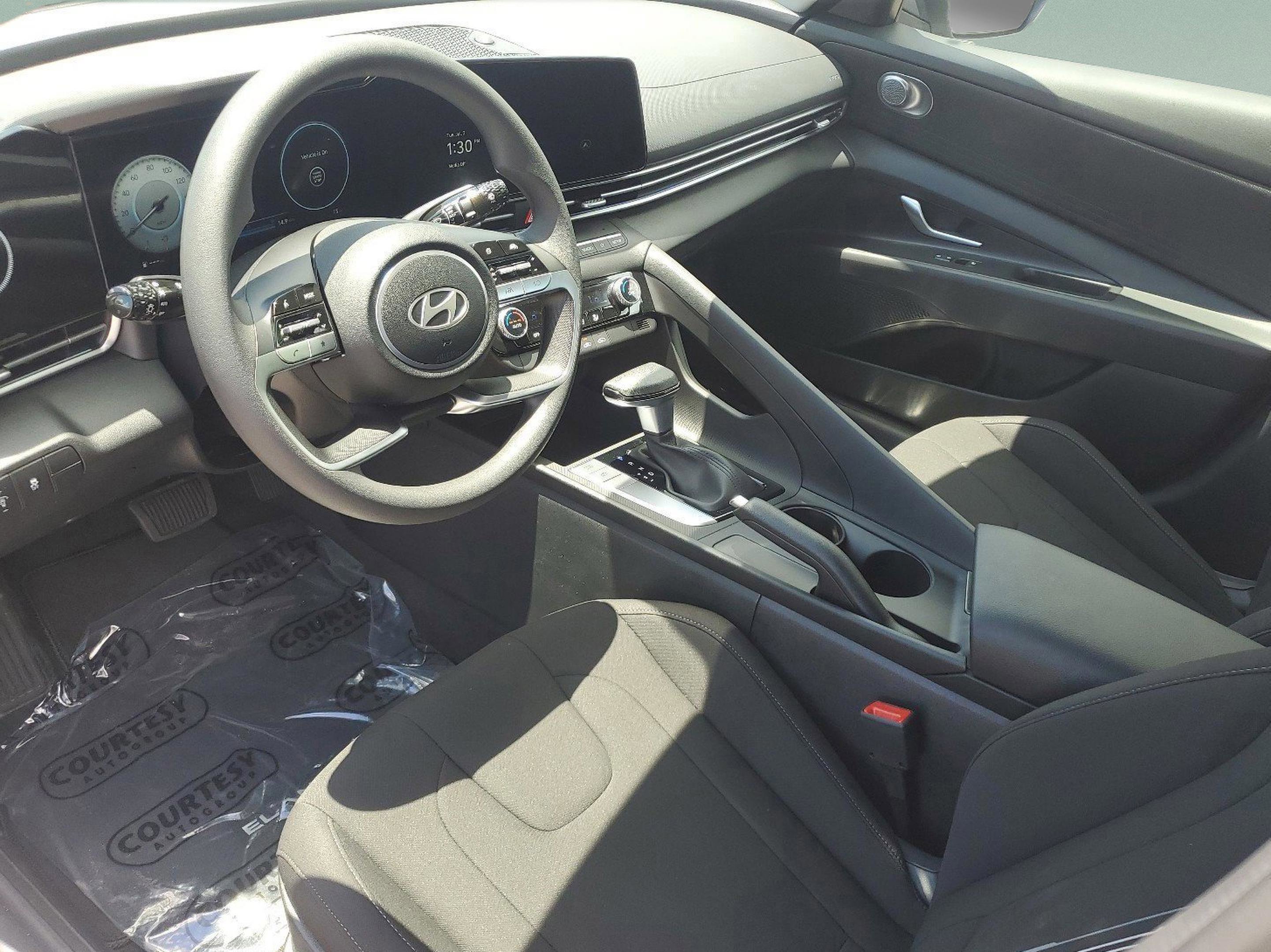 New 2026 Hyundai Elantra Sport image 19