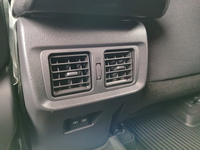 Used 2023 Toyota Venza LE image 26