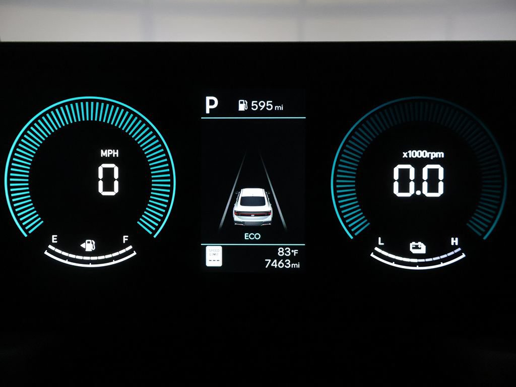 Certified 2025 Hyundai Sonata SEL FWD image 33