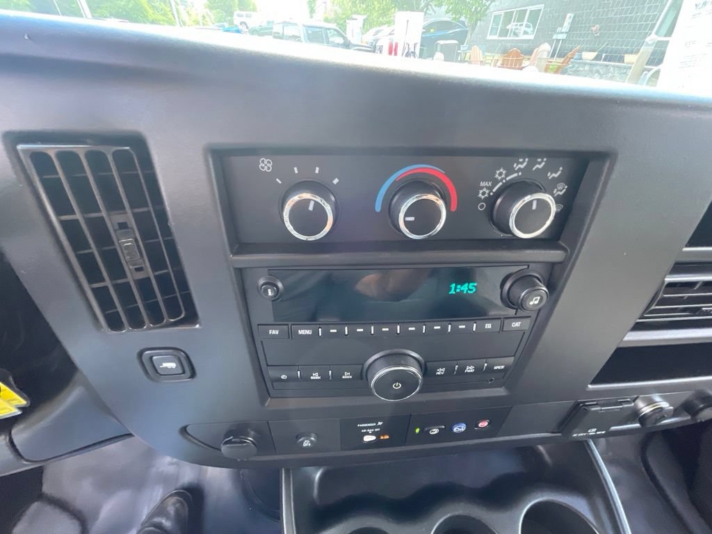 Used 2020 Chevrolet Express 2500 w/ Driver Convenience Package RWD image 12