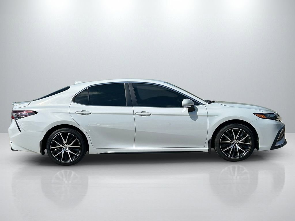 Certified 2024 Toyota Camry SE image 4