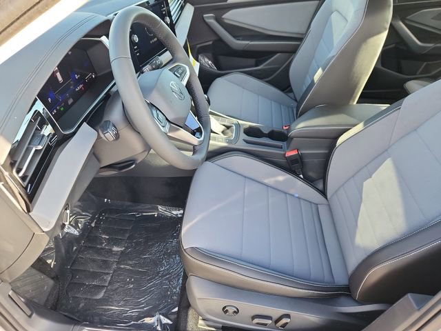 New 2026 Volkswagen Jetta SE image 7