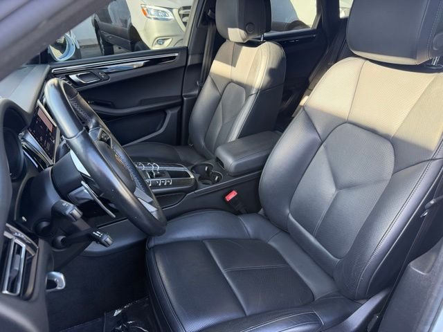 Used 2019 Porsche Macan AWD/4WD image 5