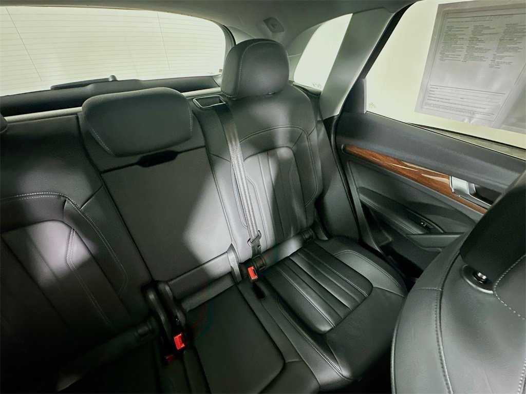 Used 2023 Audi Q5 2.0T Premium Plus image 14