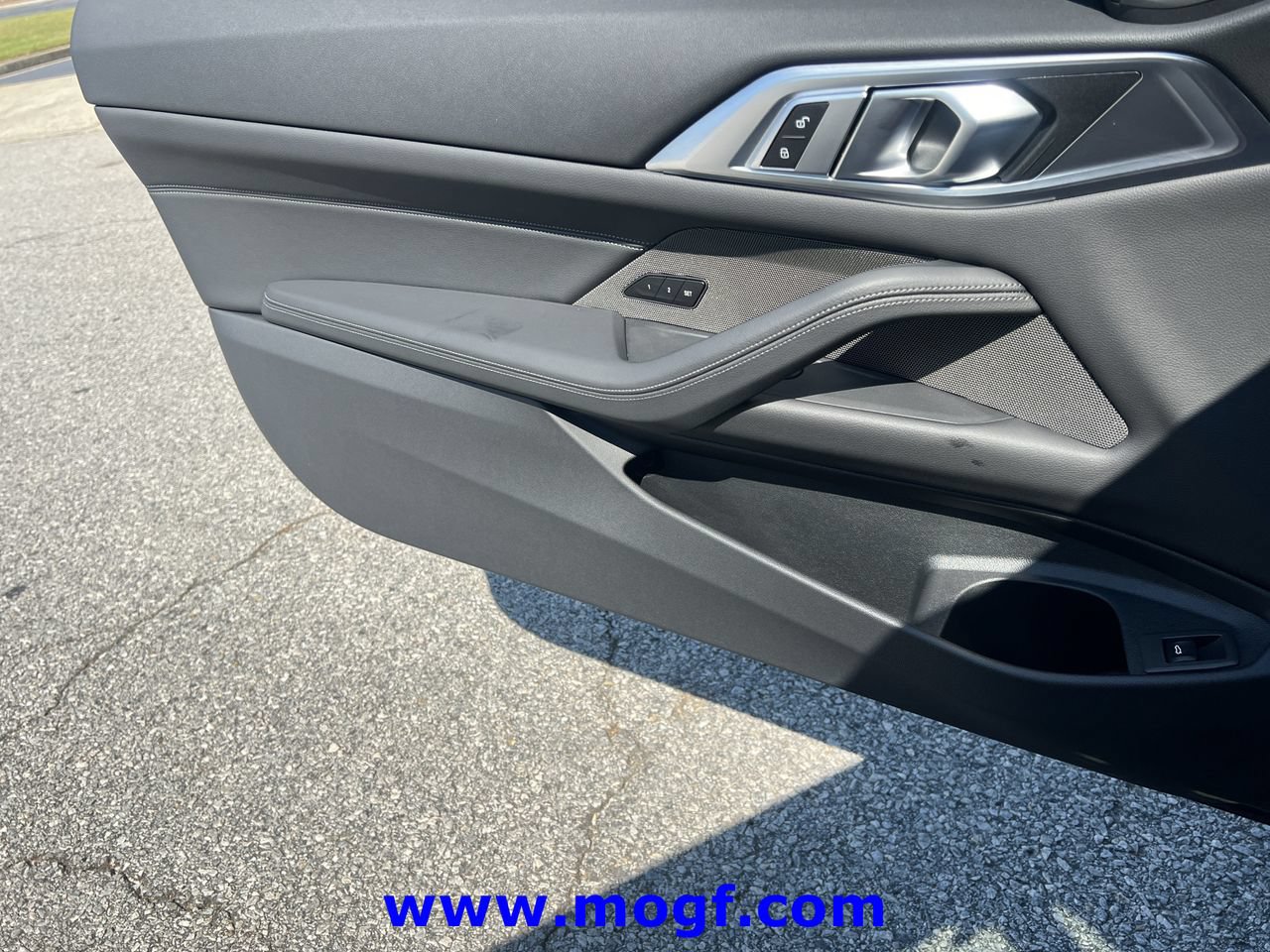 Used 2026 BMW 430i Coupe w/ M Sport Package RWD image 17