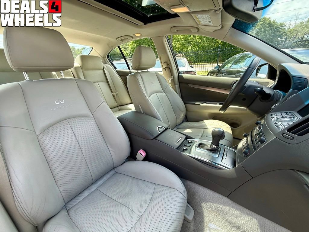 Used 2012 INFINITI G37 x Sedan w/ Premium Pkg AWD/4WD image 27