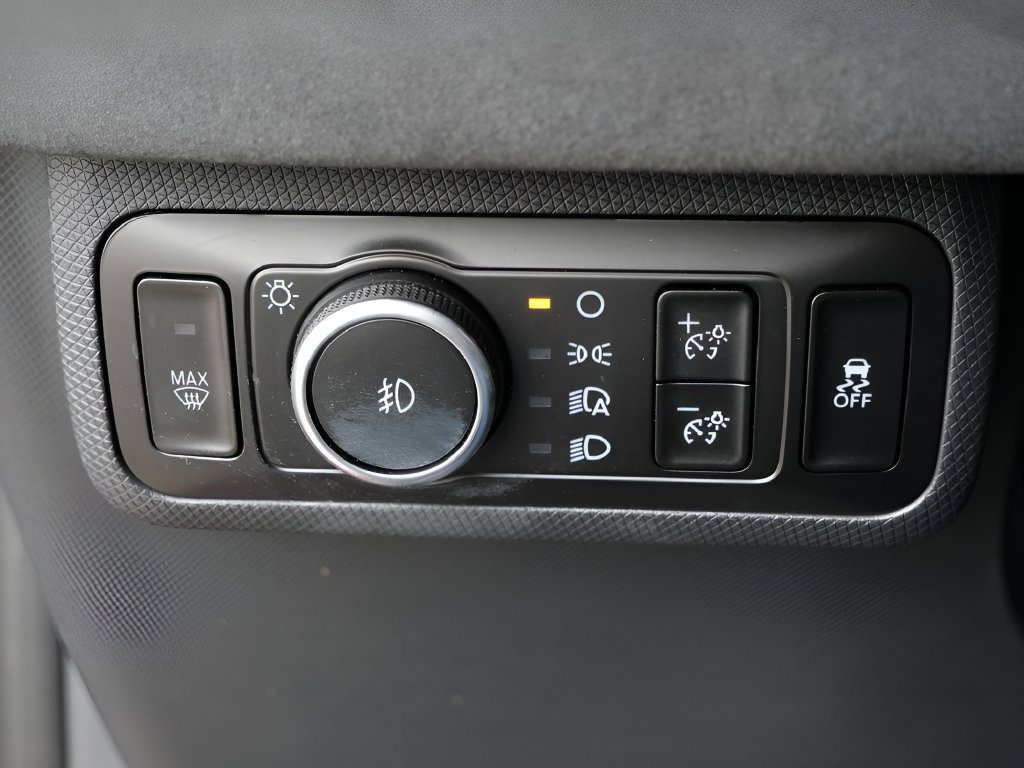 Used 2025 Ford Mustang Mach-E GT AWD/4WD image 16