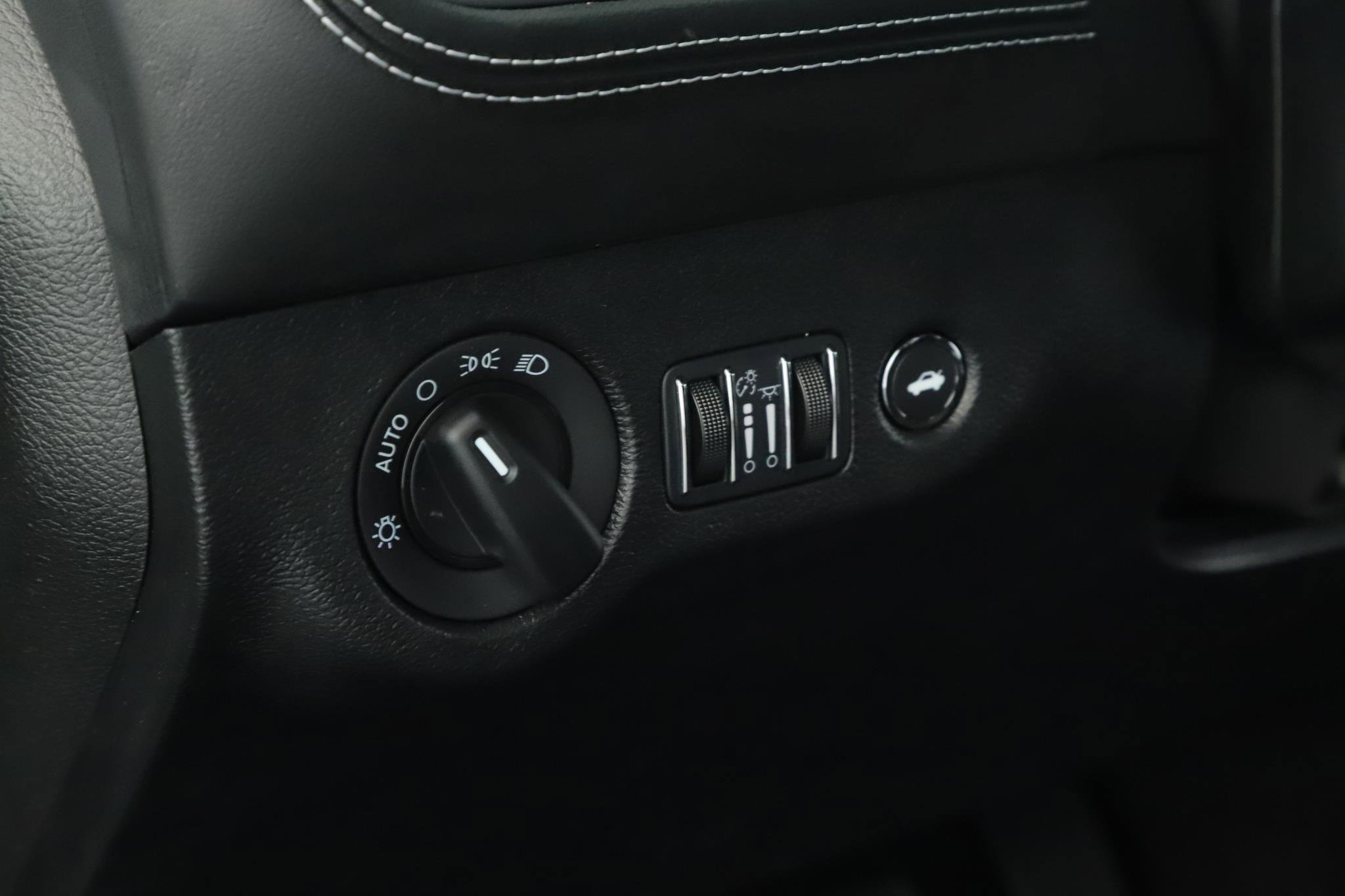 Used 2023 Dodge Challenger SRT Hellcat image 7