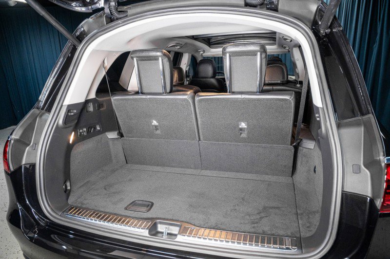New 2026 Mercedes-Benz GLS 450 4MATIC image 6