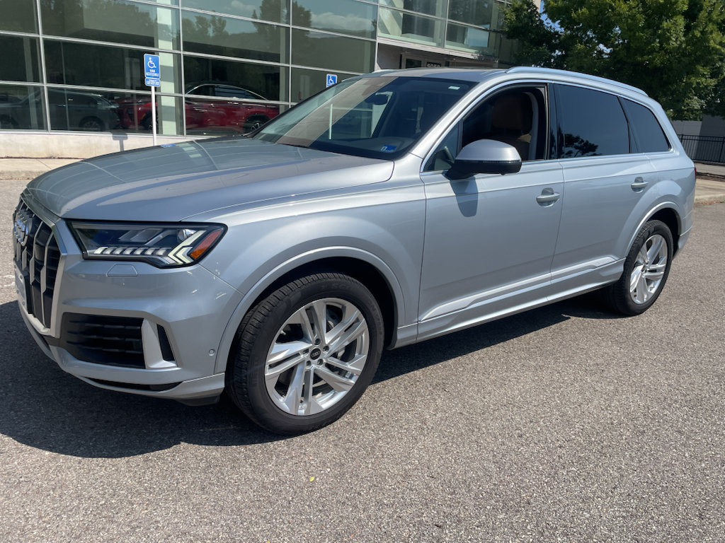 Used 2023 Audi Q7 3.0T Premium Plus w/ Premium Plus Package AWD/4WD image 6