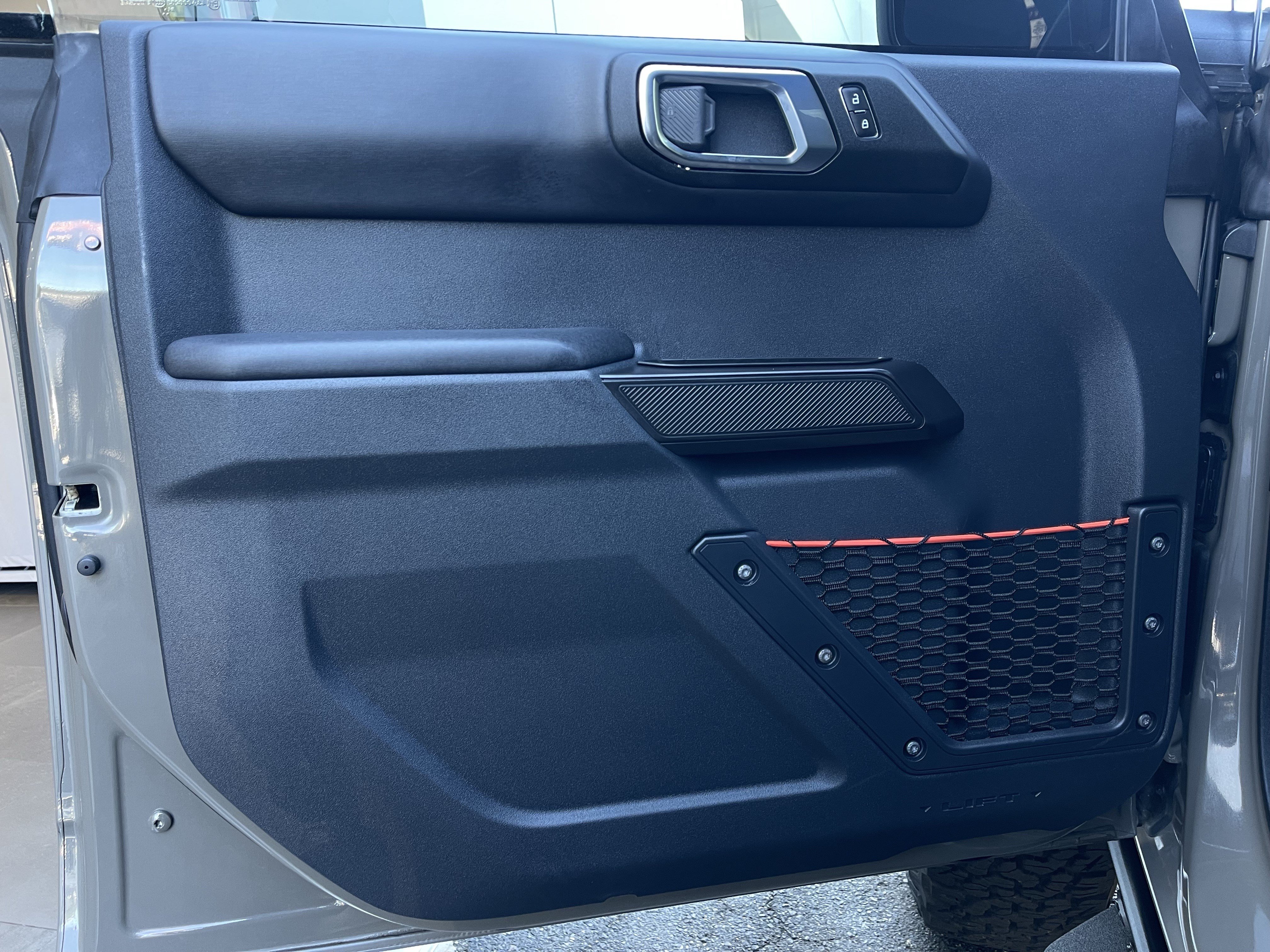 Used 2025 Ford Bronco Raptor AWD/4WD image 12