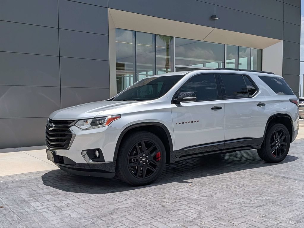 Used 2019 Chevrolet Traverse Premier w/ Redline Edition AWD/4WD image 1