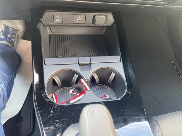 New 2026 Toyota Prius XLE image 17