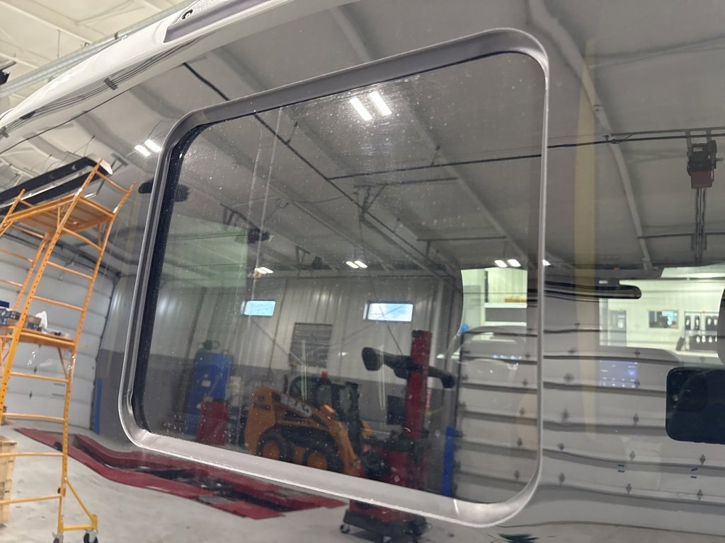 New 2025 Ford F450 XL w/ XL Chrome Package image 9