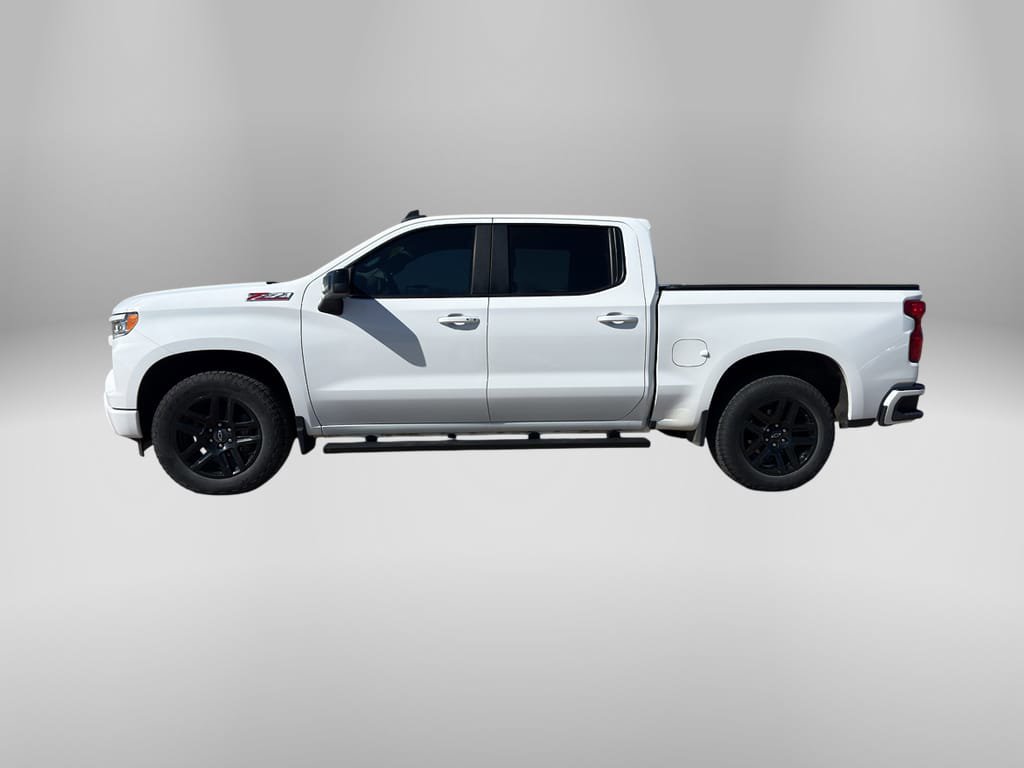 Used 2024 Chevrolet Silverado 1500 RST w/ Z71 Off-Road Package image 2