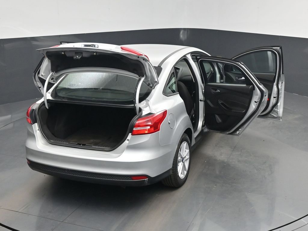 Used 2018 Ford Focus SE image 29