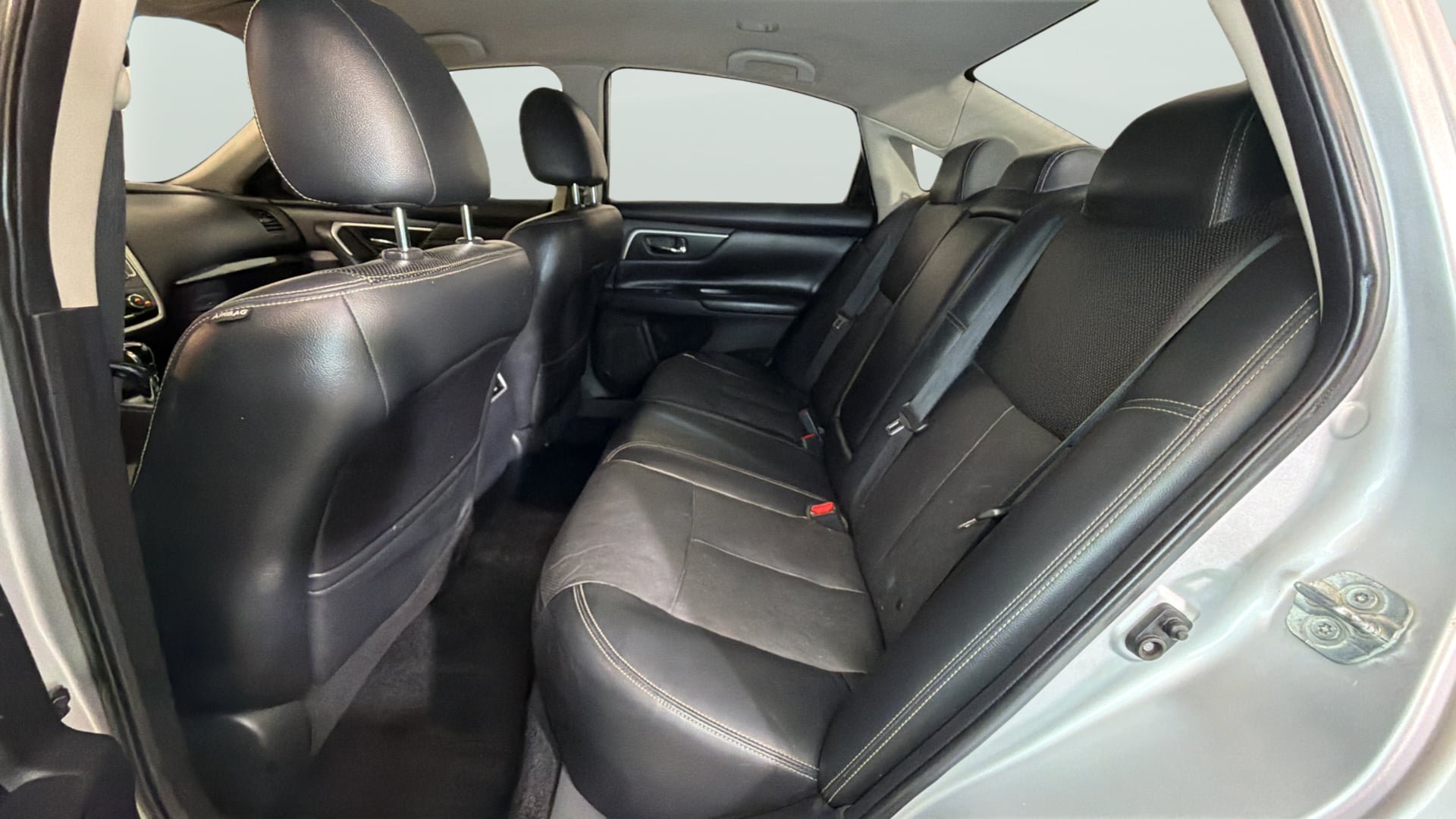 Used 2018 Nissan Altima 2.5 SL FWD image 33