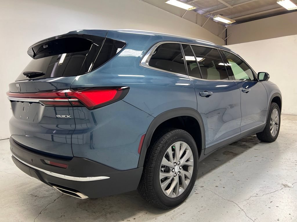 Used 2026 Buick Enclave Preferred w/ Power Package AWD/4WD image 9