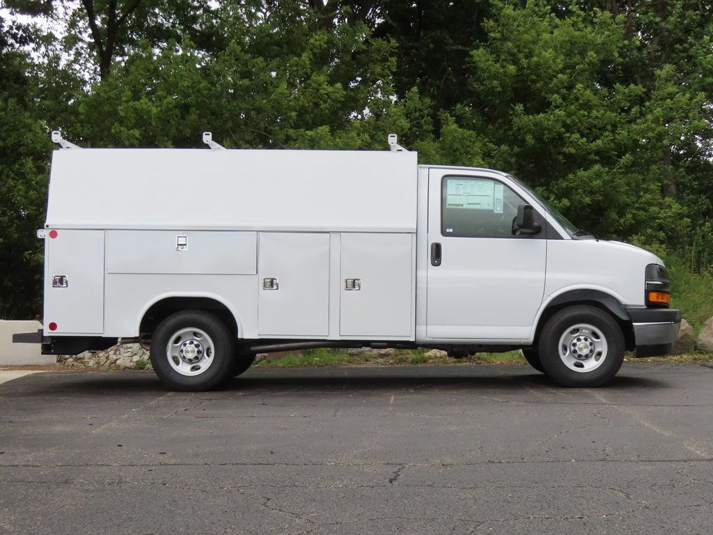 New 2025 Chevrolet Express 3500 w/ Power Convenience Package RWD image 2