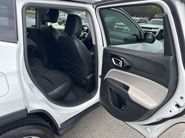 Certified 2022 Jeep Compass Limited image 16
