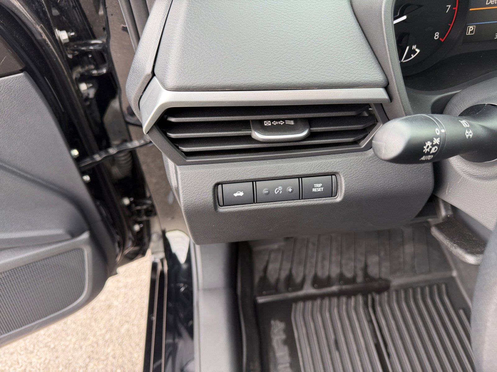 Used 2025 Nissan Altima 2.5 S image 24