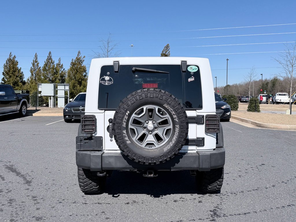 Used 2014 Jeep Wrangler Unlimited Rubicon w/ Connectivity Group AWD/4WD image 8