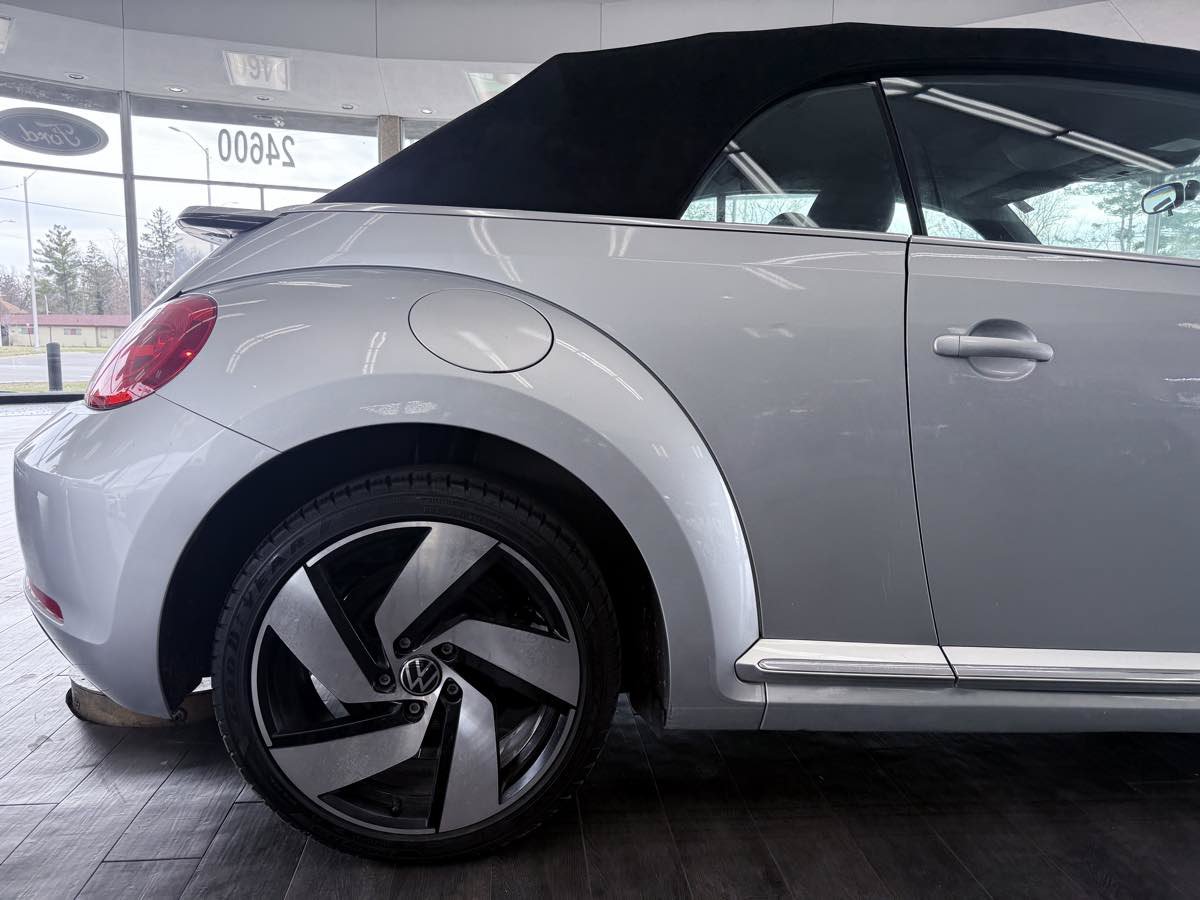 Used 2015 Volkswagen Beetle 1.8T FWD image 5