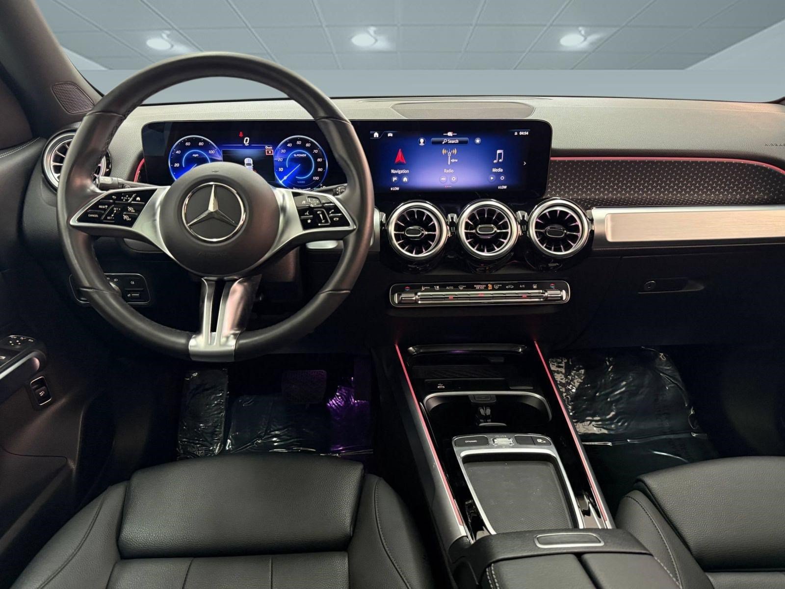Used 2024 Mercedes-Benz EQB 250+ image 30