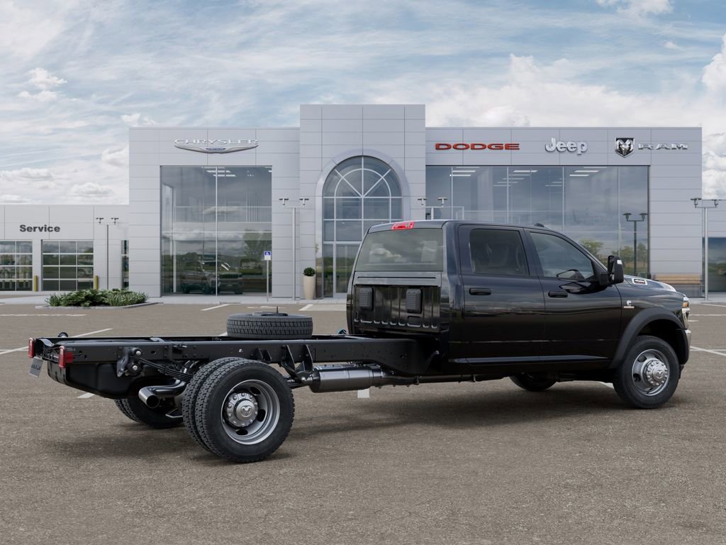 New 2026 RAM 4500 Tradesman w/ Chrome Appearance Group AWD/4WD image 4