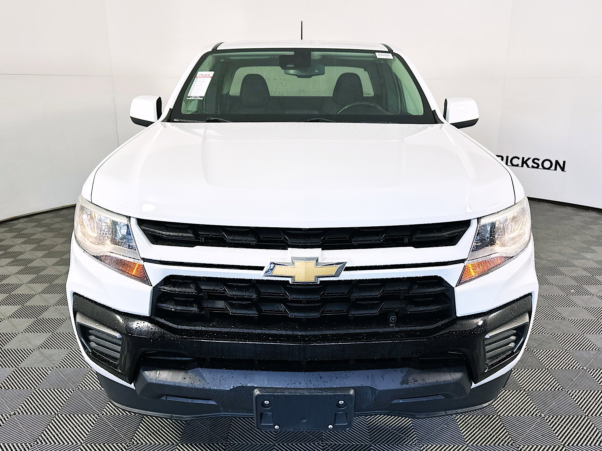 Used 2022 Chevrolet Colorado LT w/ Fleet Safety Package image 8