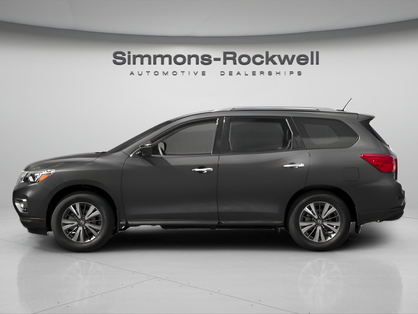 Used 2018 Nissan Pathfinder SV AWD/4WD image 4