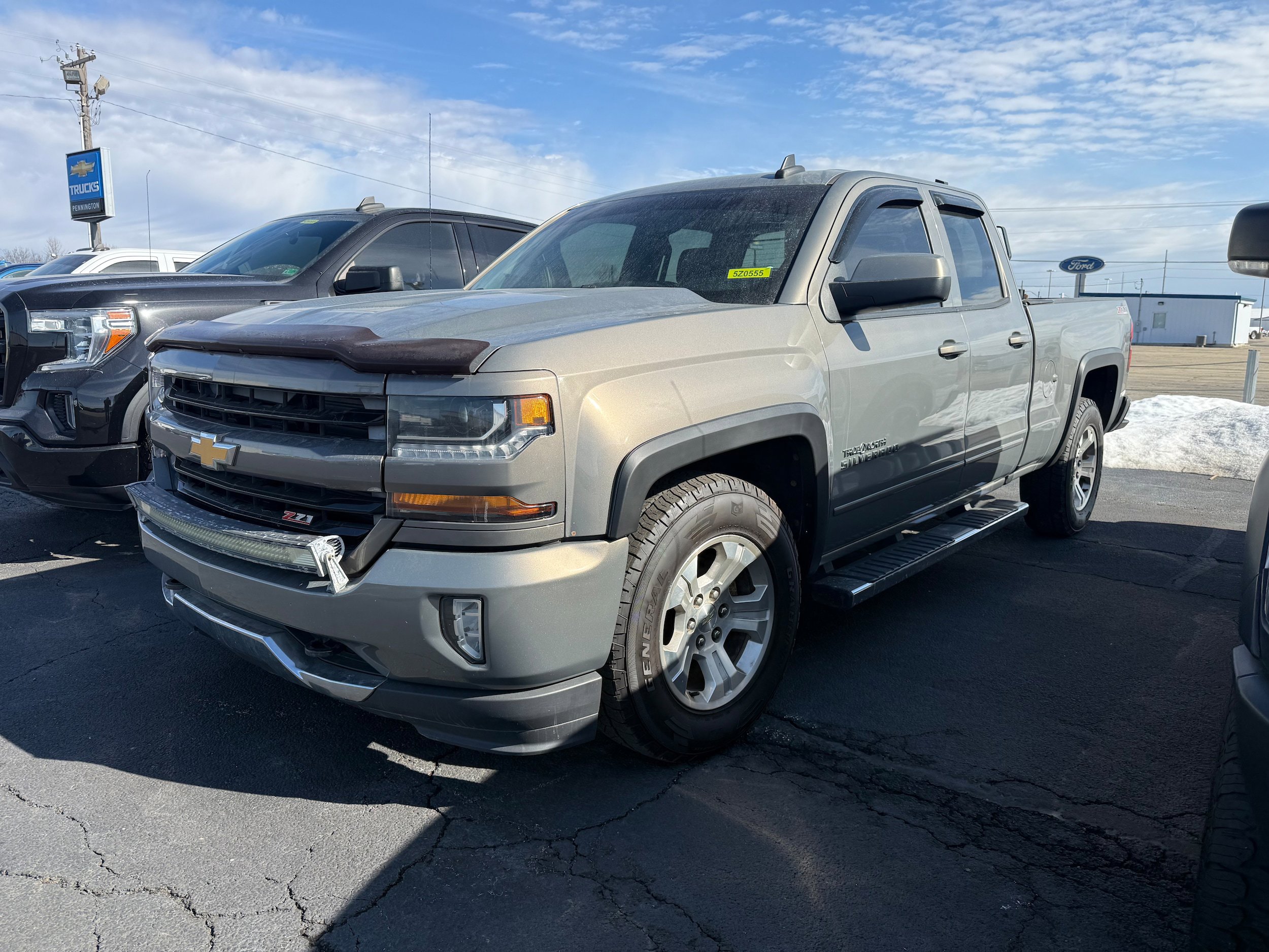 Used 2017 Chevrolet Silverado 1500 LT image 64