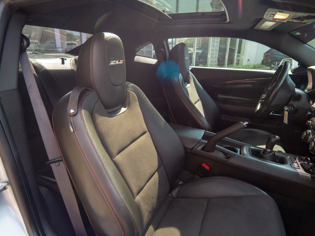 Used 2012 Chevrolet Camaro ZL1 RWD image 26