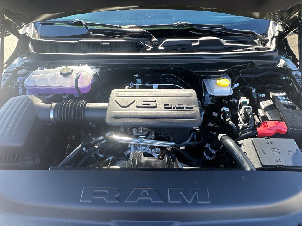New 2027 RAM 1500 Express AWD/4WD image 26