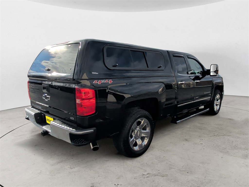 Used 2015 Chevrolet Silverado 1500 LTZ image 5